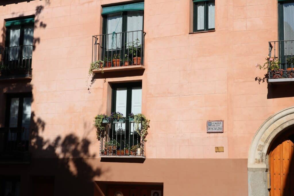 How to Rent a Property in Spain