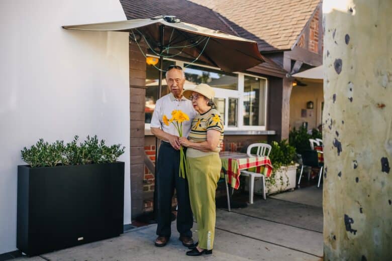 How Is Christmas Celebrated in China?: History and Traditions - Remitly