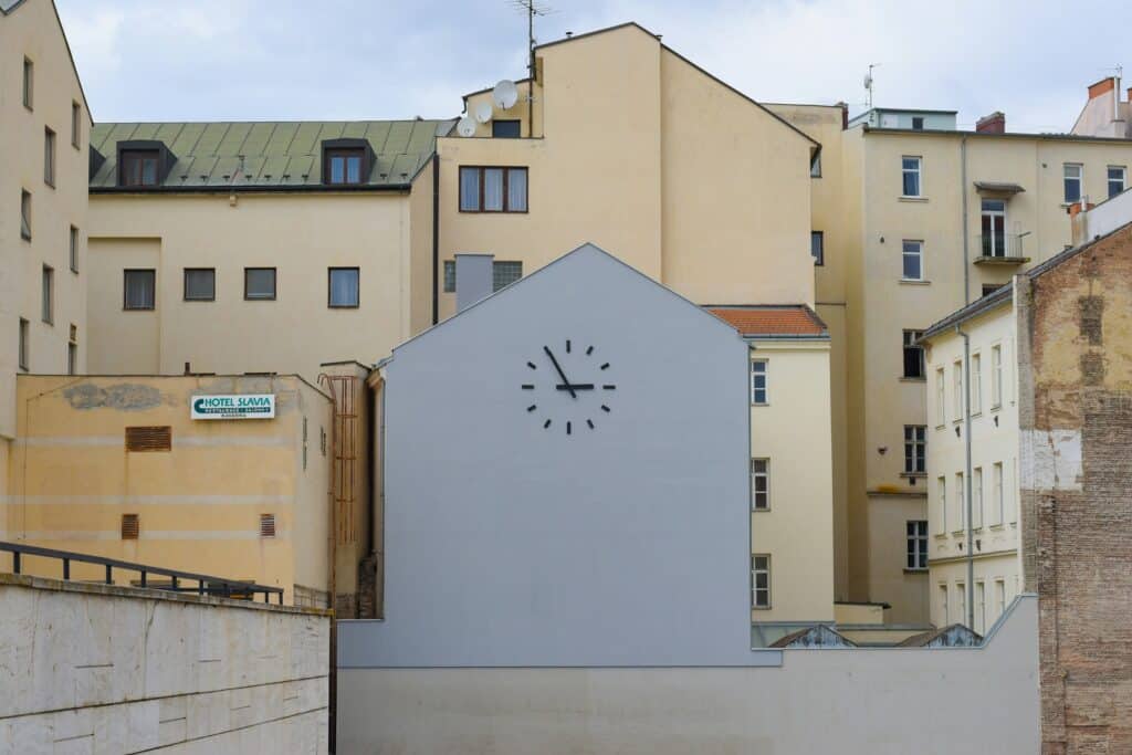 Analog clock in Brno